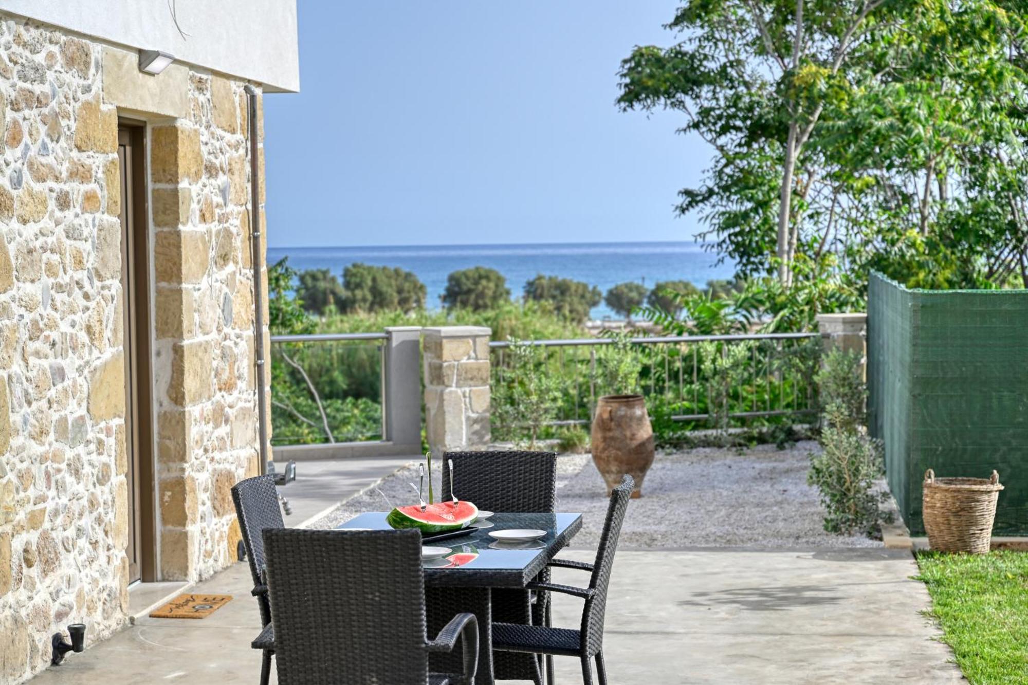 Eagle Bay Loft Apartment Kissamos Luaran gambar