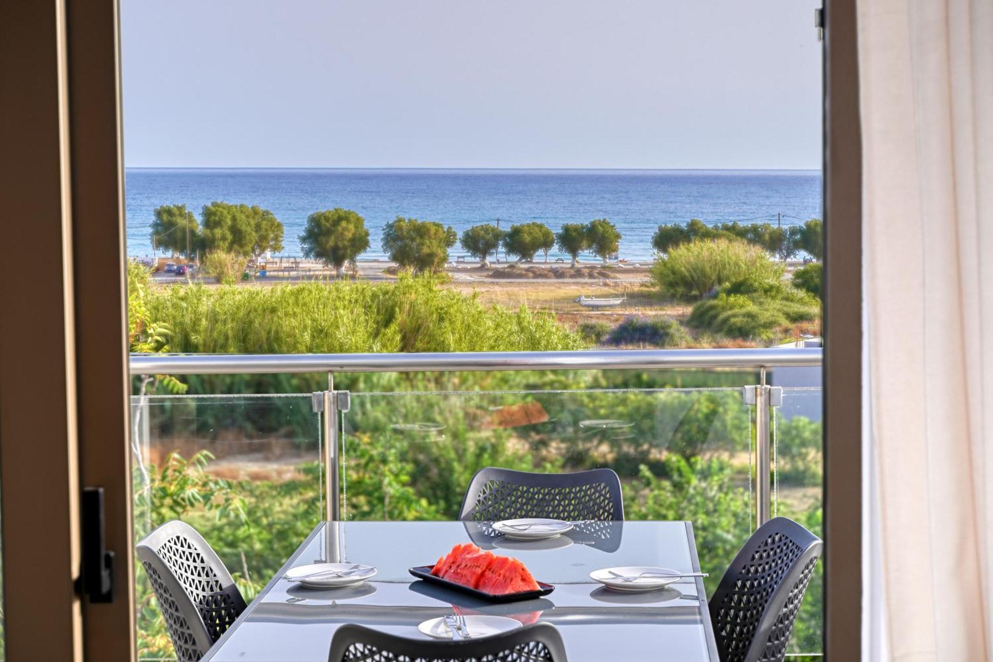 Eagle Bay Loft Apartment Kissamos Luaran gambar