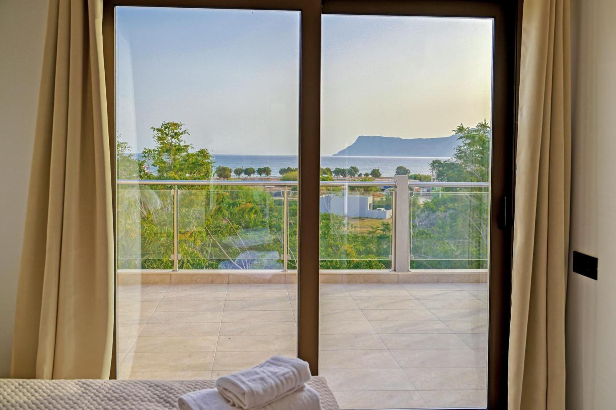 Eagle Bay Loft Apartment Kissamos Luaran gambar